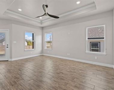3402 Hilltop Road - Photo Thumbnail 10