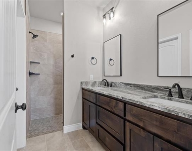 3402 Hilltop Road - Photo Thumbnail 21