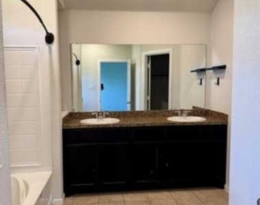 10008 Clemmons Road - Photo Thumbnail 8