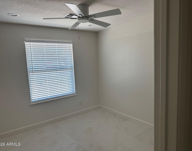 8837 W Highland Avenue - Photo Thumbnail 11