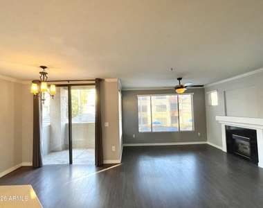 3848 N 3rd Avenue - Photo Thumbnail 4