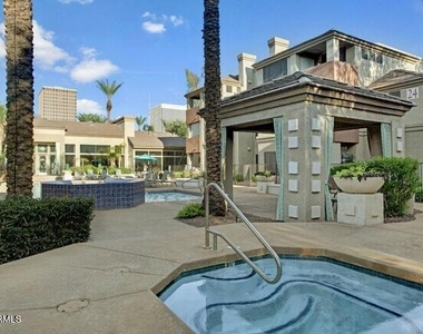 3848 N 3rd Avenue - Photo Thumbnail 21