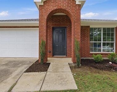 2051 Sunny Side Drive - Photo Thumbnail 6