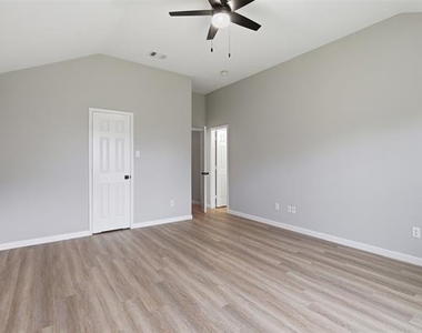 2051 Sunny Side Drive - Photo Thumbnail 29