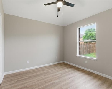 2051 Sunny Side Drive - Photo Thumbnail 26