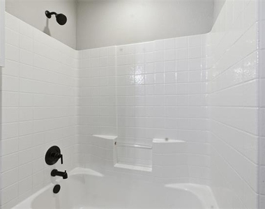 2051 Sunny Side Drive - Photo Thumbnail 23