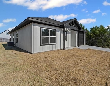 3400 Hilltop Road - Photo Thumbnail 3