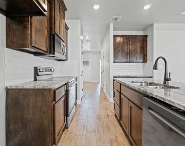 3400 Hilltop Road - Photo Thumbnail 15