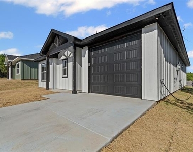 3400 Hilltop Road - Photo Thumbnail 4