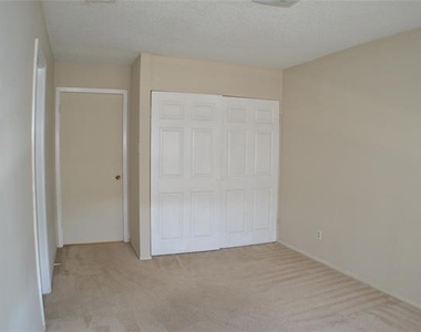 5616 Harvest Hill Road - Photo Thumbnail 11