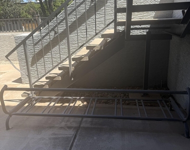 1215 E Lemon Street - Photo Thumbnail 12