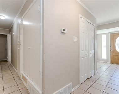 3406 Hastings Drive - Photo Thumbnail 17
