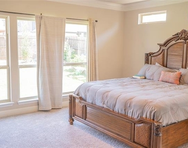313 Airlene Lane - Photo Thumbnail 26