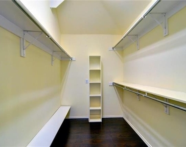 9091 River Trails Boulevard - Photo Thumbnail 22