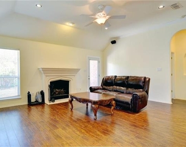 9091 River Trails Boulevard - Photo Thumbnail 9