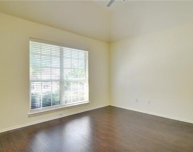 9091 River Trails Boulevard - Photo Thumbnail 4