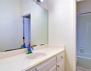 9091 River Trails Boulevard - Photo Thumbnail 24