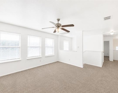 9113 Holliday Lane - Photo Thumbnail 22