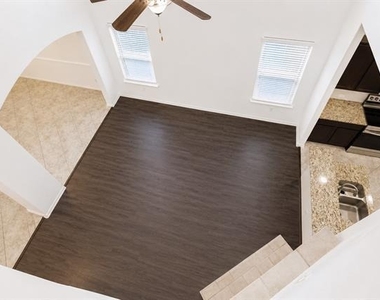 9113 Holliday Lane - Photo Thumbnail 29