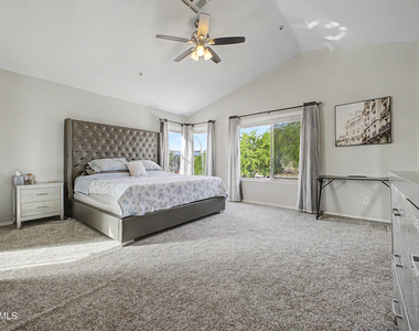 13635 N 103rd Way - Photo Thumbnail 22