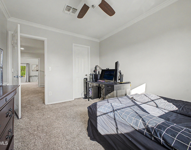 13635 N 103rd Way - Photo Thumbnail 30