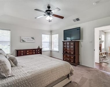 3605 Potomac Drive - Photo Thumbnail 21