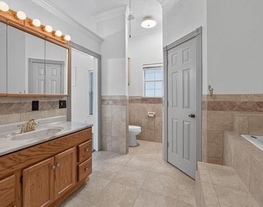 6224 Canyon Trail - Photo Thumbnail 13