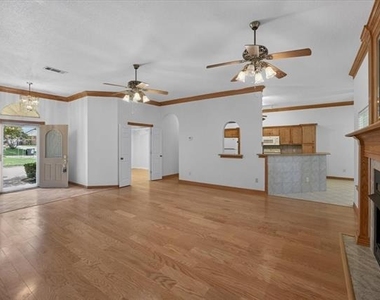 6224 Canyon Trail - Photo Thumbnail 4