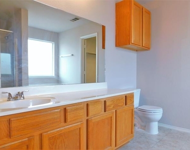 1508 Sequoia Grove Lane - Photo Thumbnail 20
