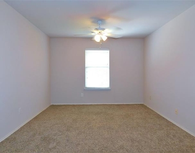 1508 Sequoia Grove Lane - Photo Thumbnail 17