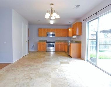 1508 Sequoia Grove Lane - Photo Thumbnail 10