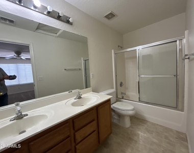 6809 W Nicolet Avenue - Photo Thumbnail 21