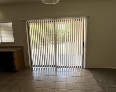 6809 W Nicolet Avenue - Photo Thumbnail 9