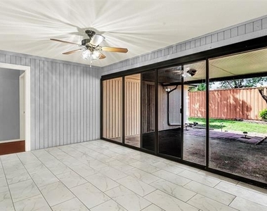 3117 Osceola Drive - Photo Thumbnail 15