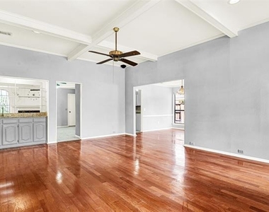 3117 Osceola Drive - Photo Thumbnail 3