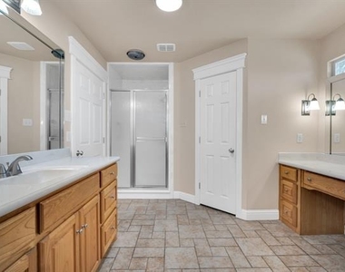 404 Highland Drive - Photo Thumbnail 20