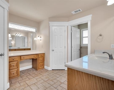 404 Highland Drive - Photo Thumbnail 19