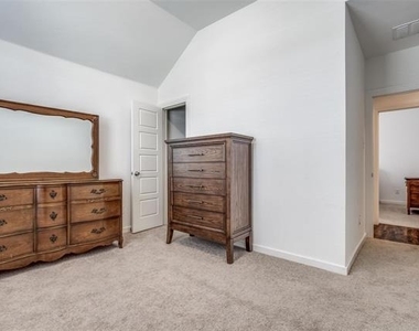 1532 Calcot Lane - Photo Thumbnail 21