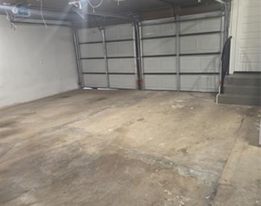 2329 Cass Street - Photo Thumbnail 17