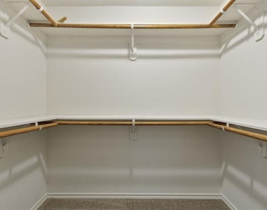 233 Firefly Drive - Photo Thumbnail 11