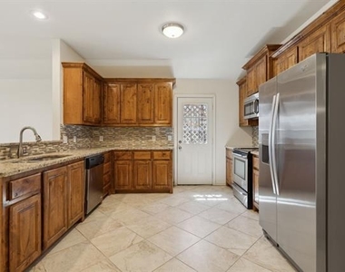 233 Firefly Drive - Photo Thumbnail 5