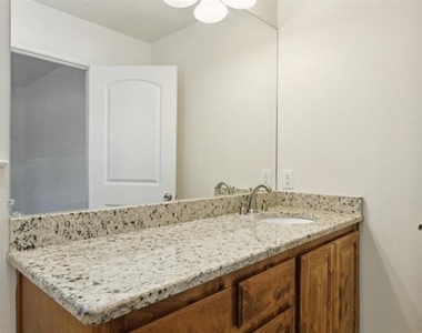 233 Firefly Drive - Photo Thumbnail 8