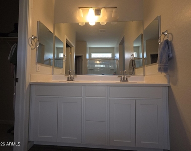 17353 W Patrick Lane - Photo Thumbnail 8