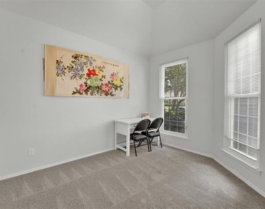 4021 Aldenham Drive - Photo Thumbnail 4