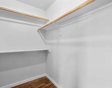 9212 Coral Lane - Photo Thumbnail 10