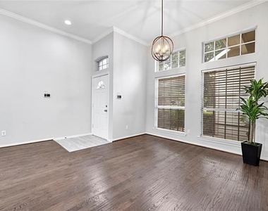 3116 Silver Springs Lane - Photo Thumbnail 1