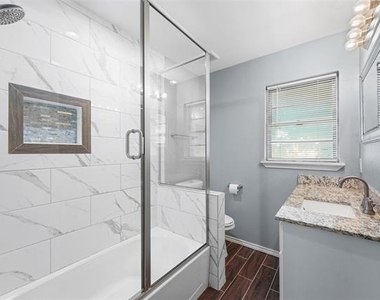 2829 Tolosa Drive - Photo Thumbnail 14