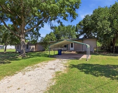 1941 Lariat Lane - Photo Thumbnail 6