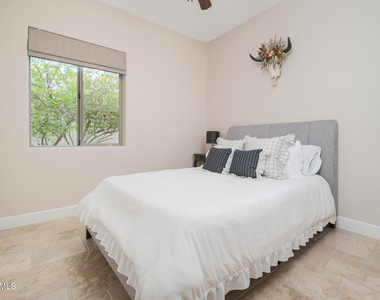 2957 N Riley Court - Photo Thumbnail 24