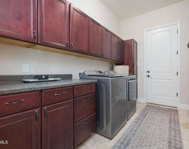 2957 N Riley Court - Photo Thumbnail 29